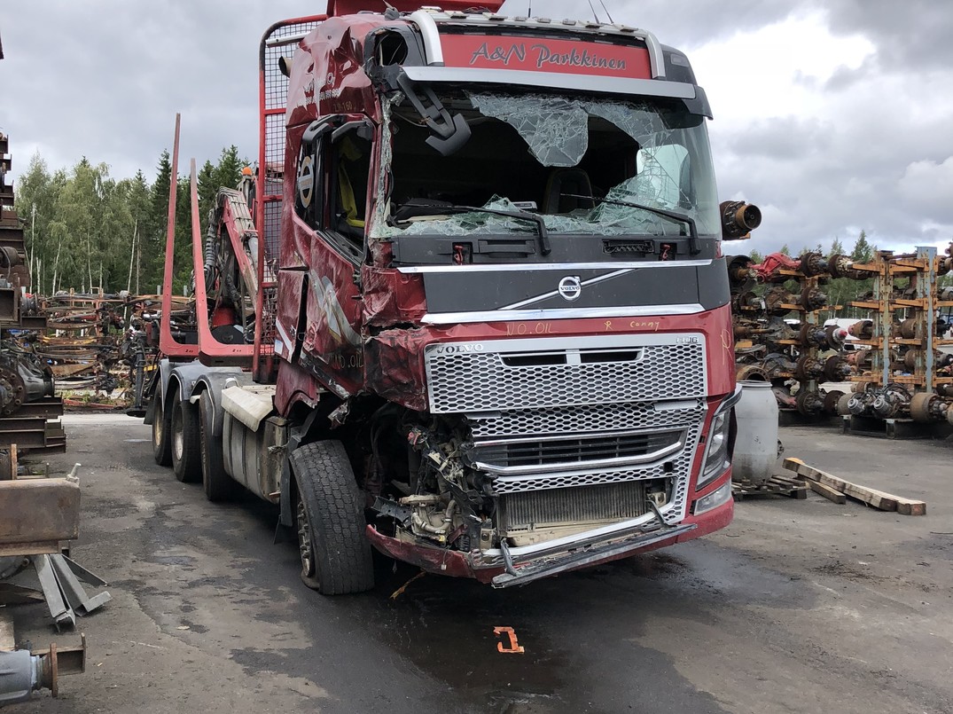 Volvo FH16 image