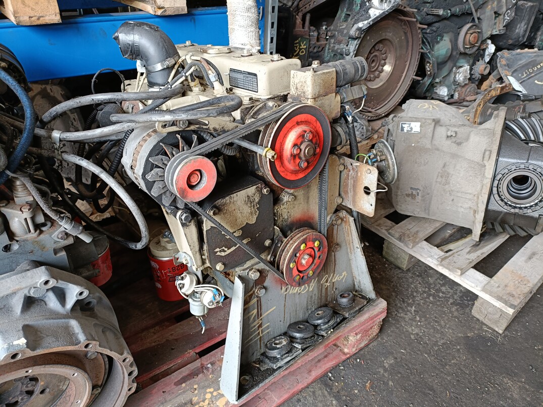 Cummins L423D - 4-cylinder engine image