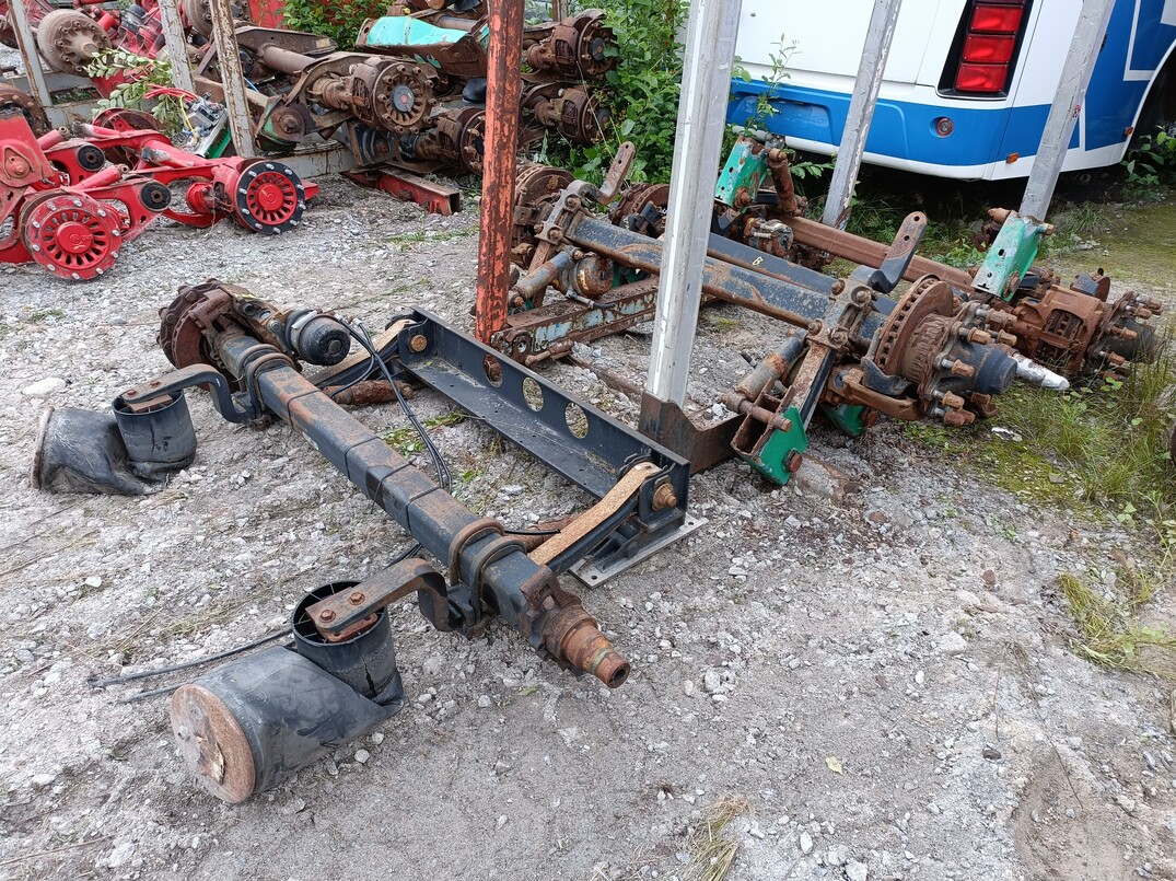 BPW trailer axles image