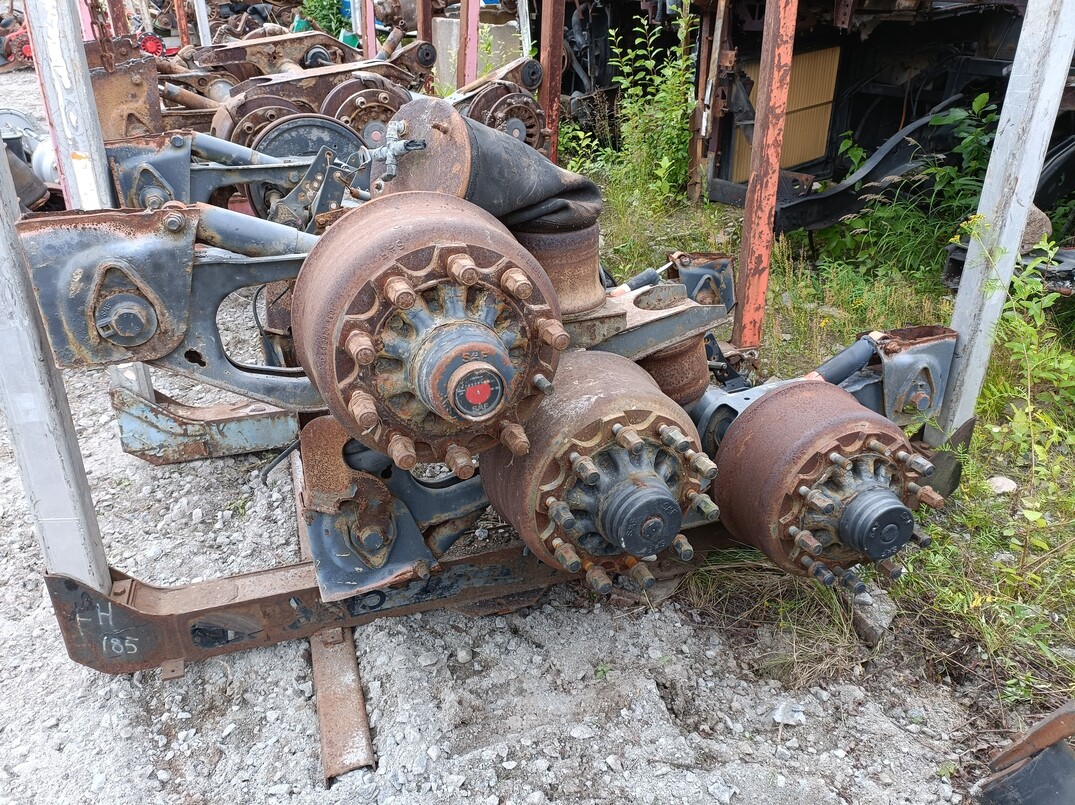 SAF trailer axles image