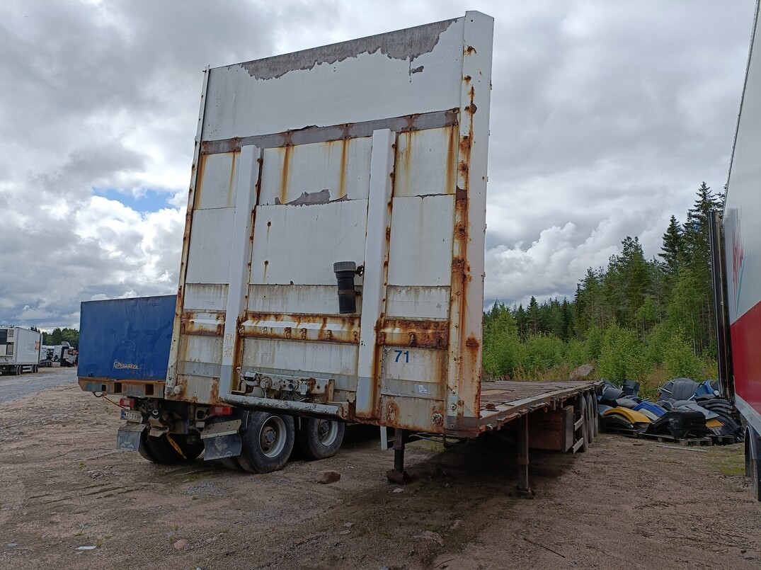 3-axles trailer, air-suspended BPW-axles image