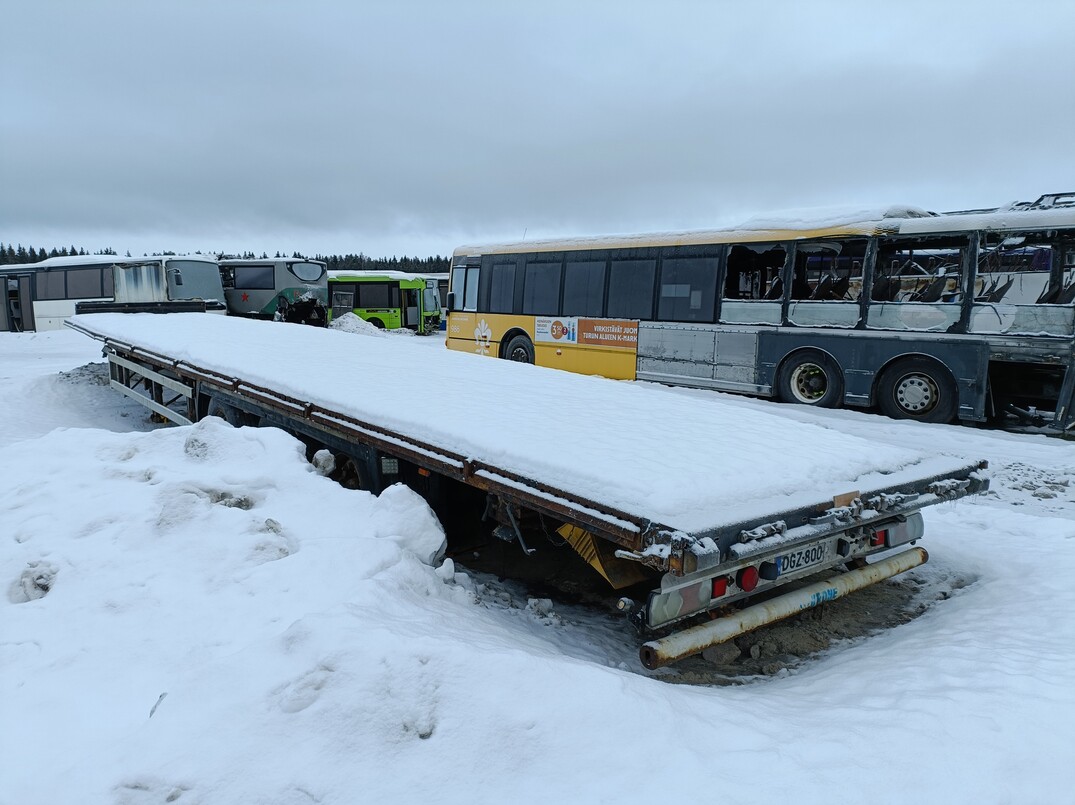 Trailer, 3 axles, air spring image