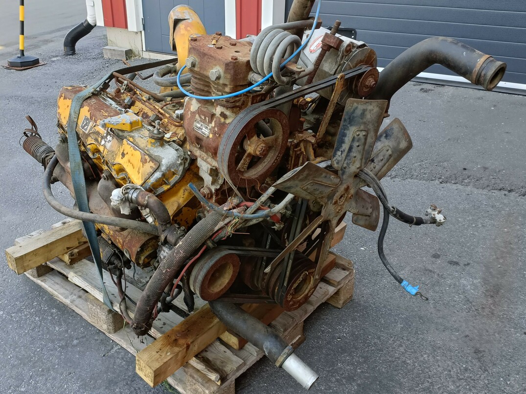 Caterpillar 3208 CAT motor image