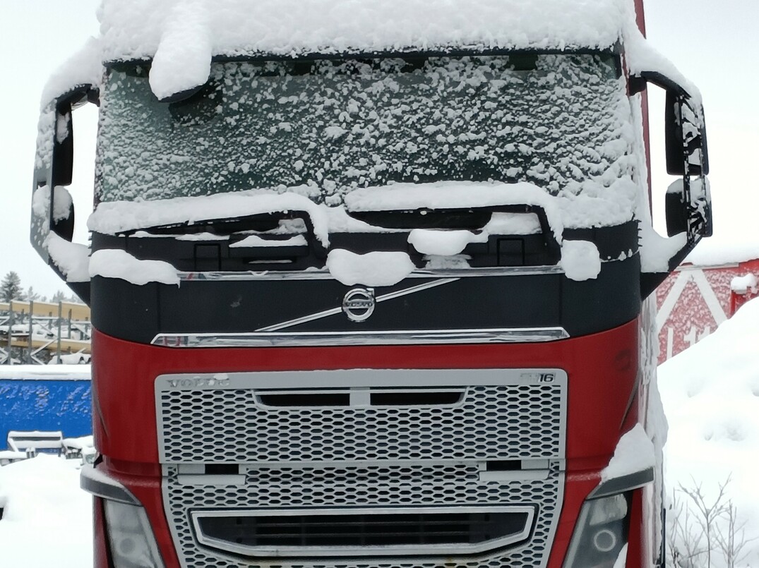 Volvo FH16 image