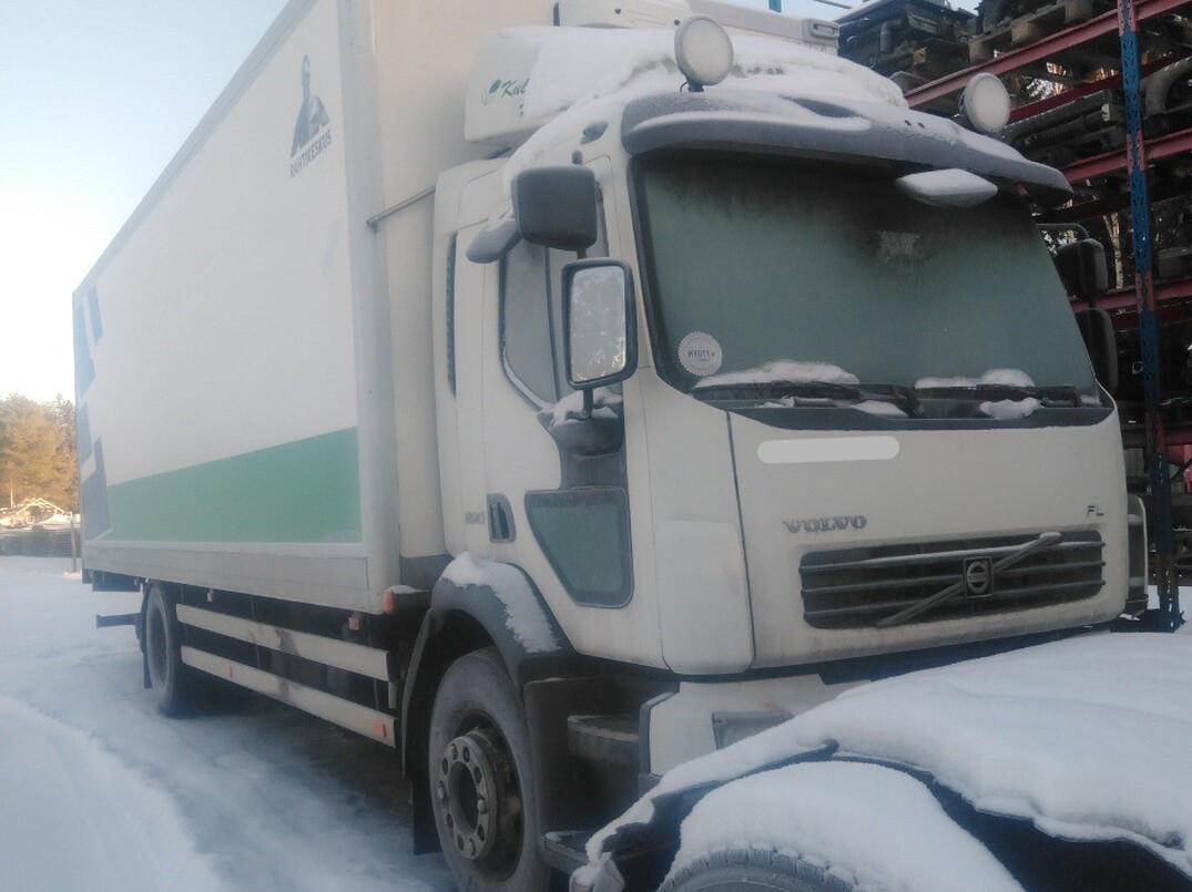 Volvo FL7 image