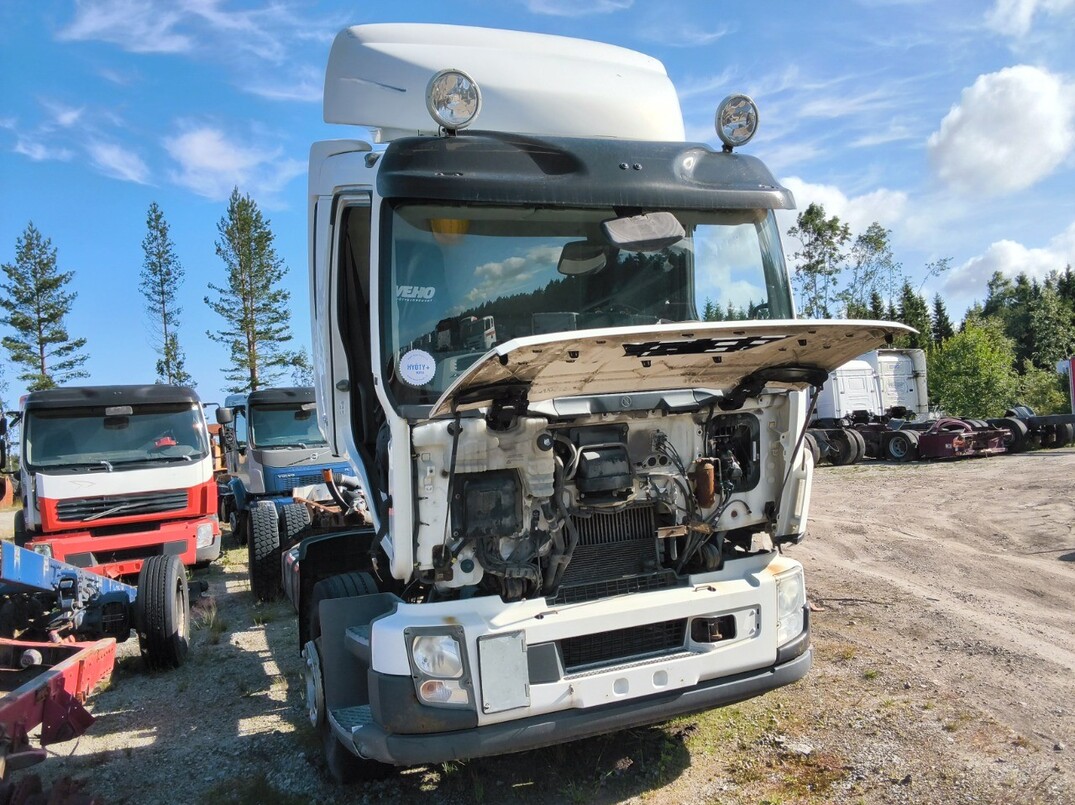 Volvo FL7 image