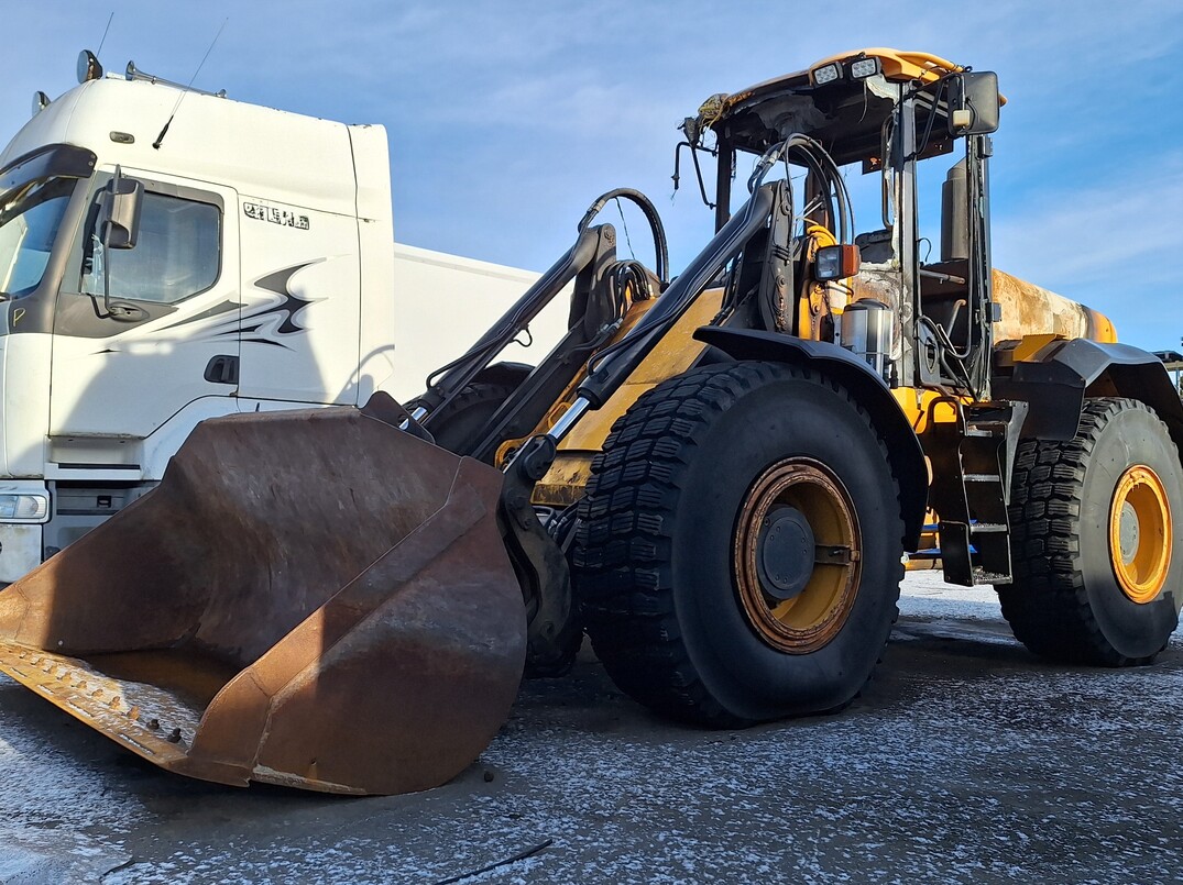 JCB 416S 4X4/280 kuva