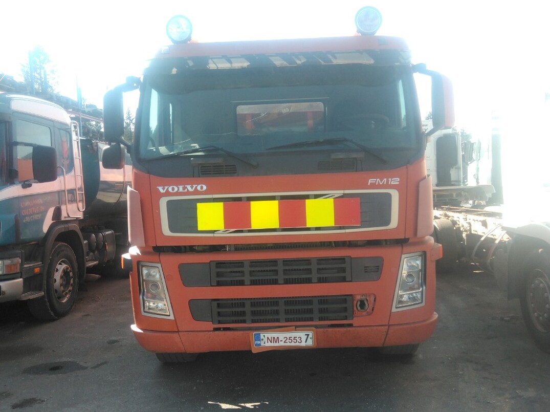 Volvo FM12 image