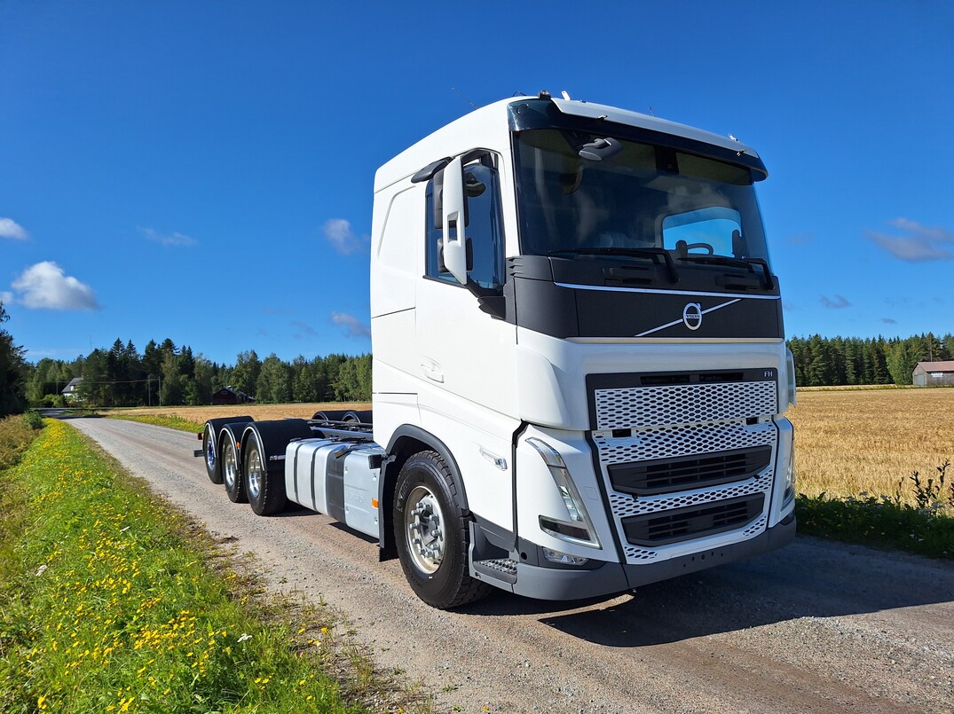 Tulossa - Volvo FH 13 540 kuva