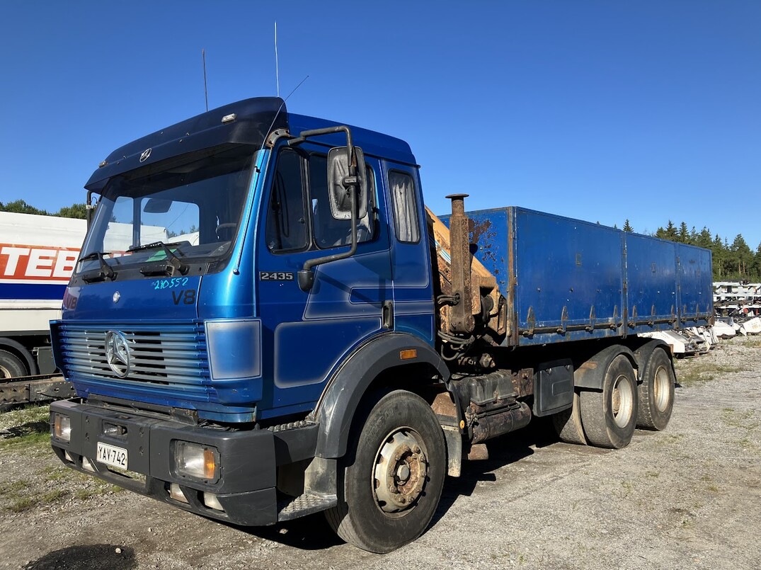 Mercedes-Benz 2435-NT8 kuva