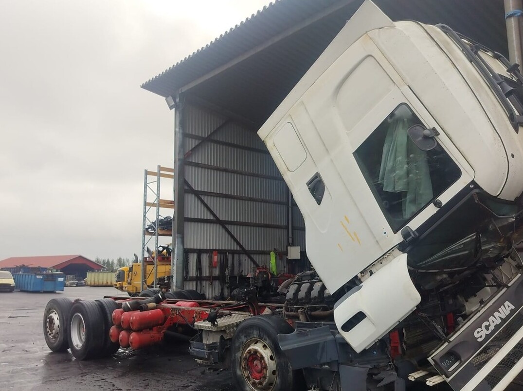 Scania R164 image