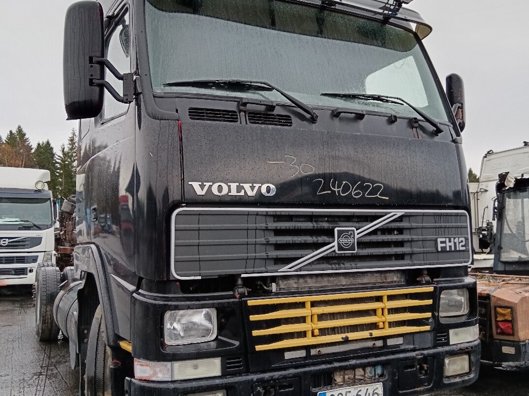 Volvo FH12 image