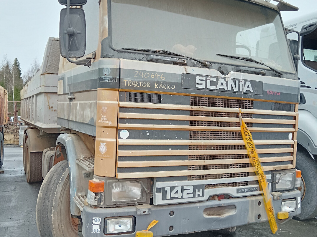 Scania 142 image