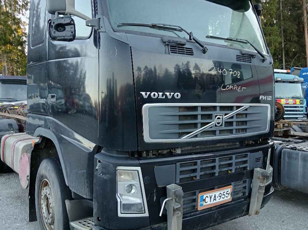 Volvo FH12 image
