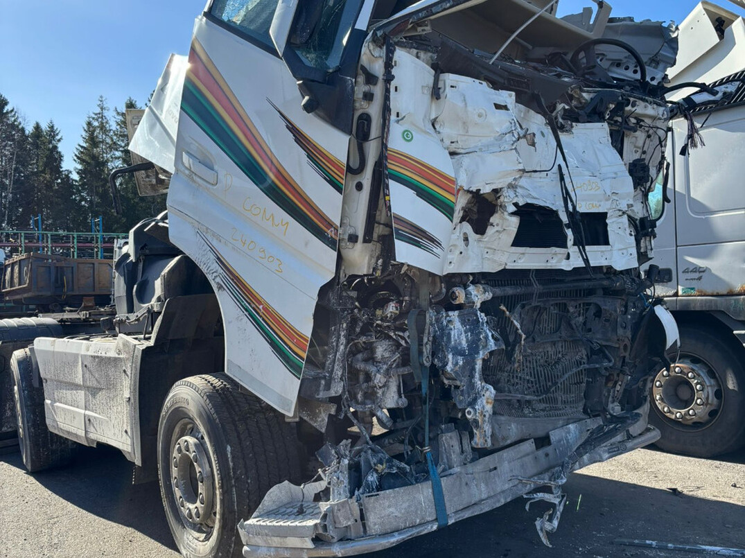 Volvo FH image