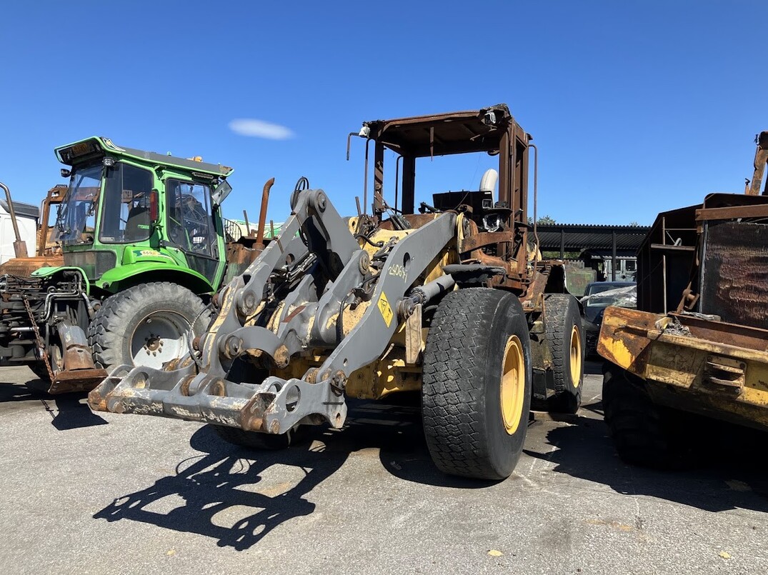 Volvo L60F image