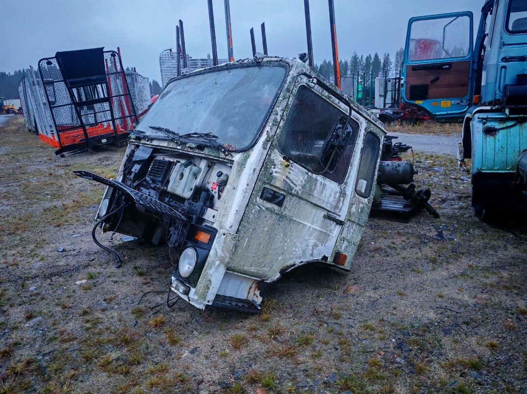 Volvo F7 image