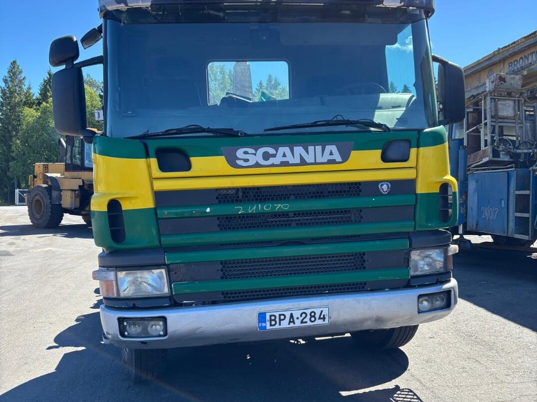 Scania P 124 kuva